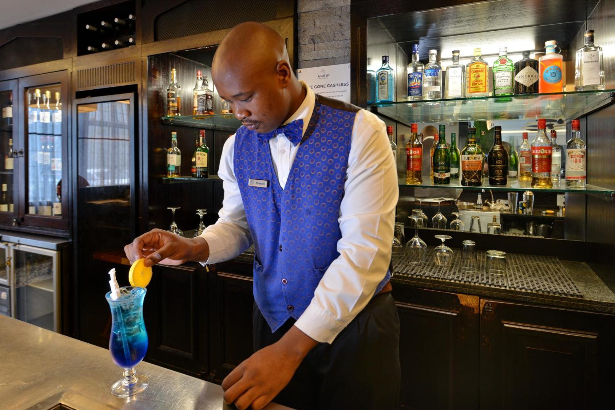Anew Hotel Hilton Pietermaritzburg 外观 照片