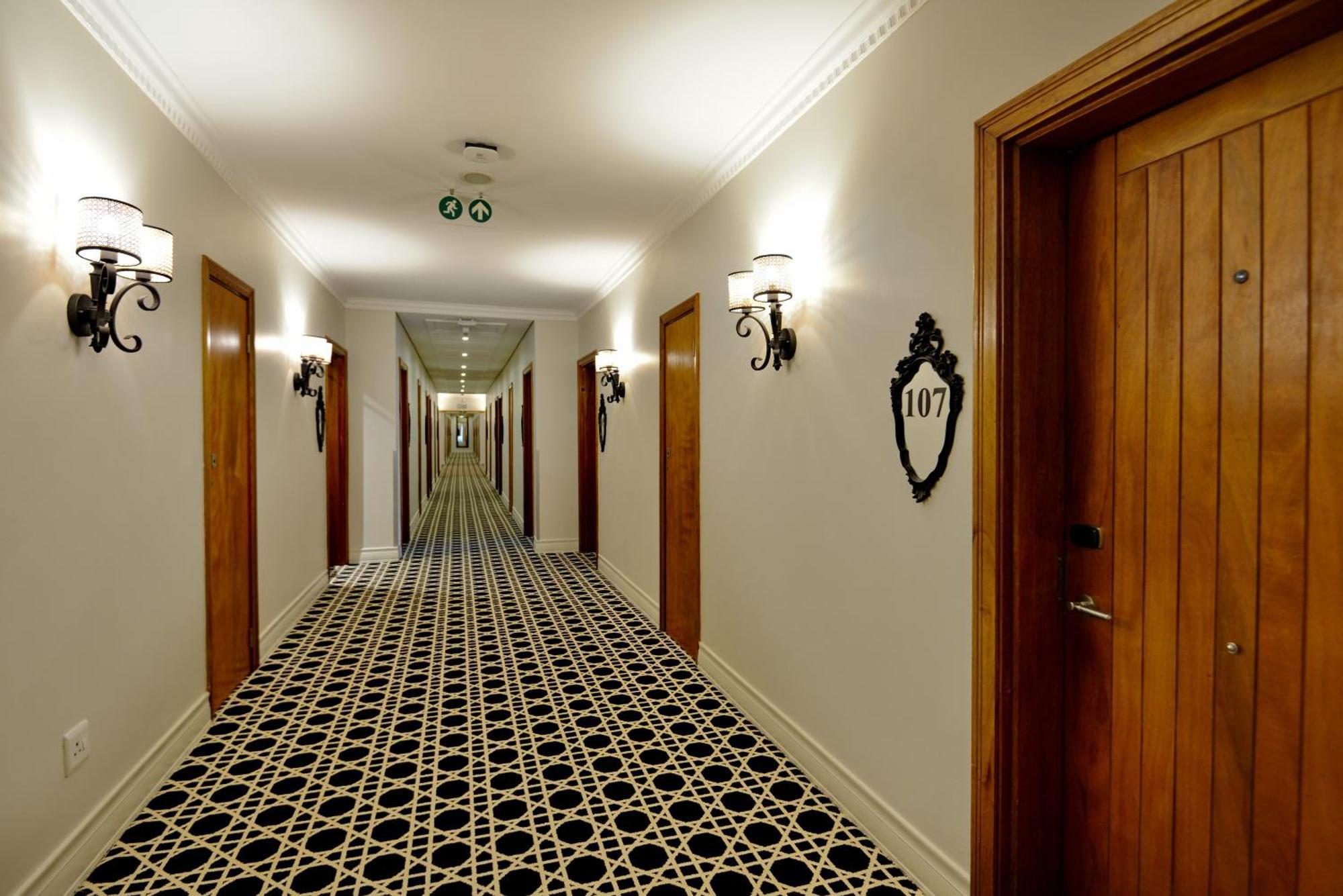 Anew Hotel Hilton Pietermaritzburg 外观 照片
